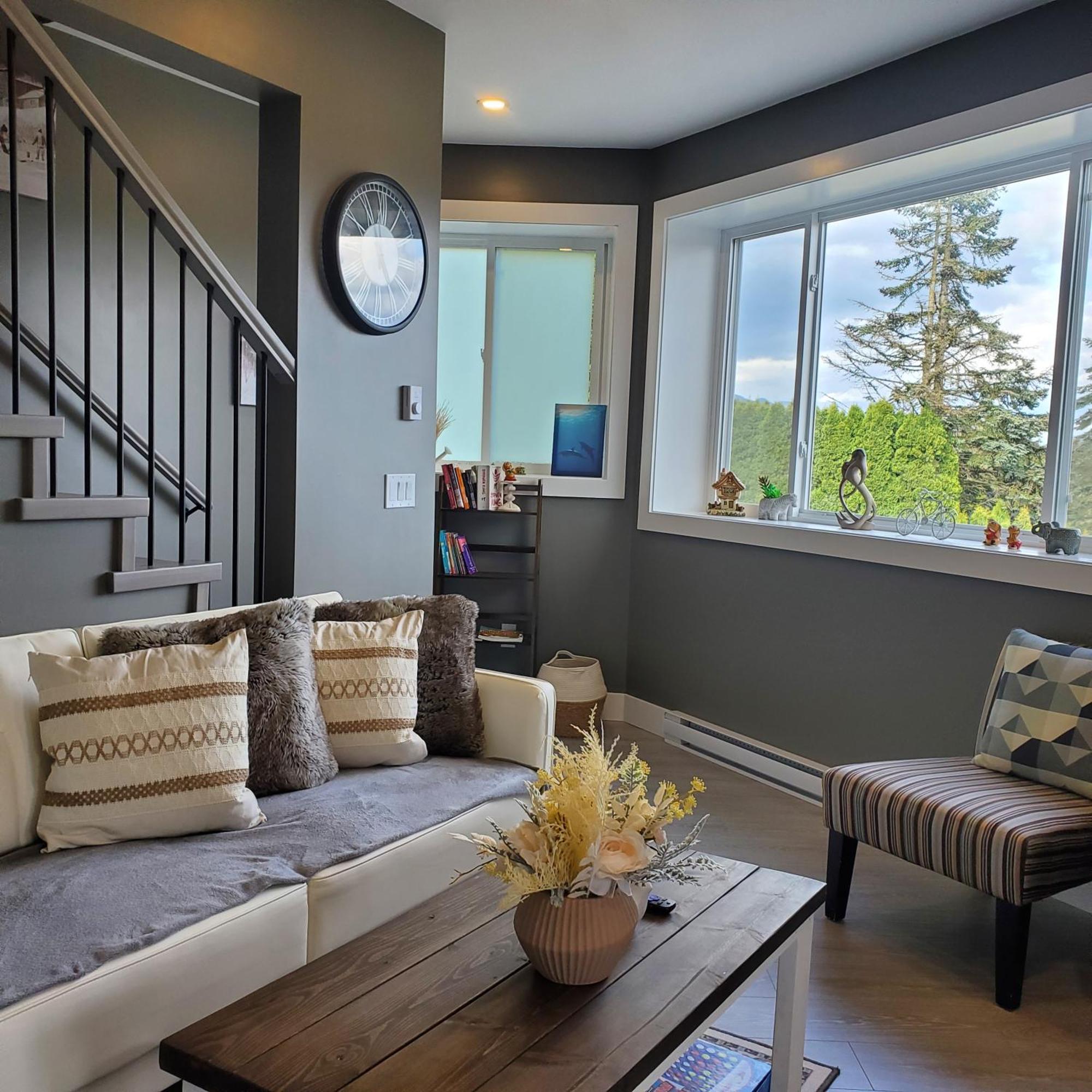 Mountain Retreat 3 Bedroom Garden House Near Heritage Park, Coliseum , Hwy 1, Fishing, Cultus Lake 칠리왝 외부 사진